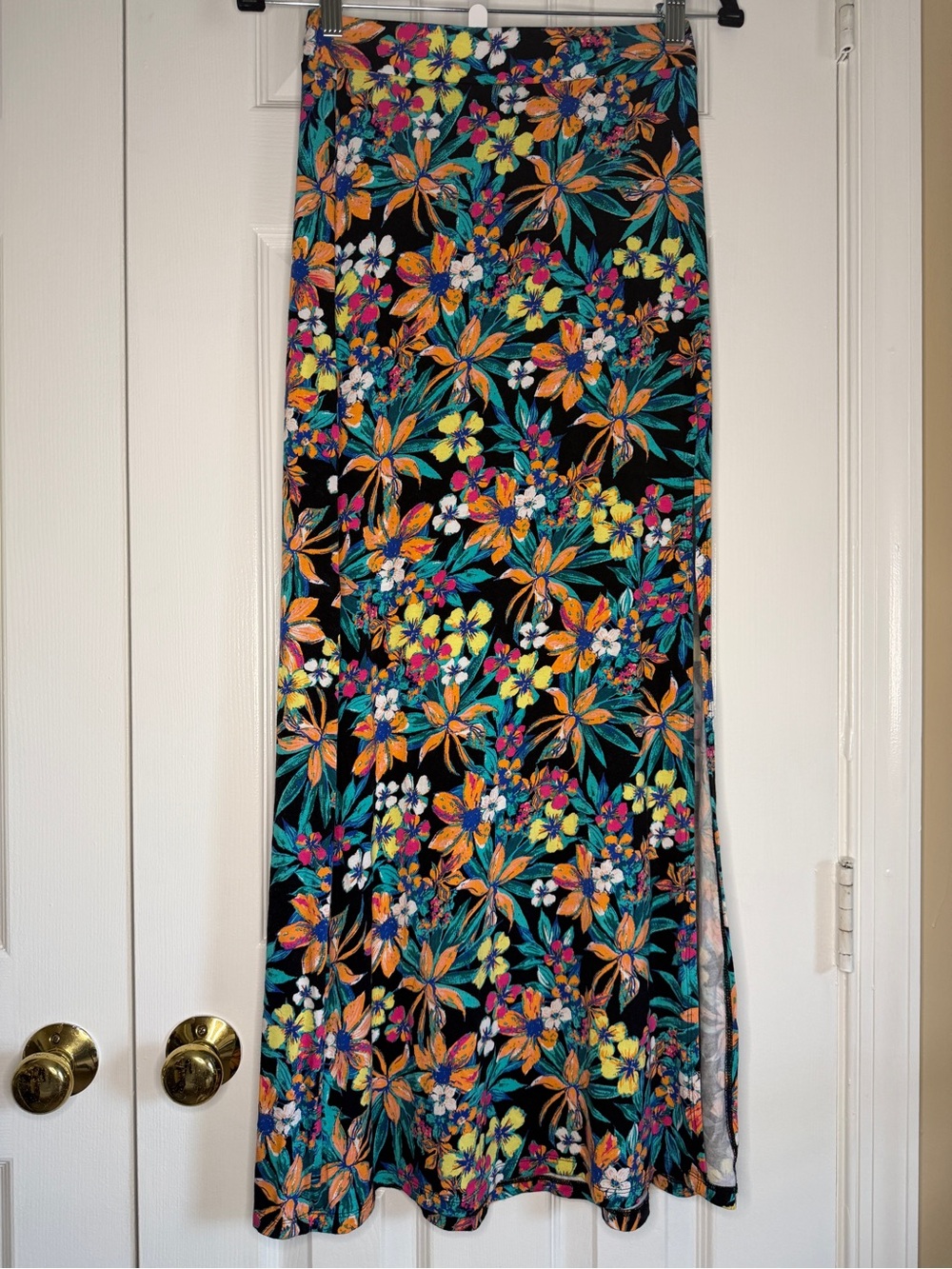 VTG Charlotte Russe Black Maxi Skirt with Orange, Teal & Yellow Floral Print